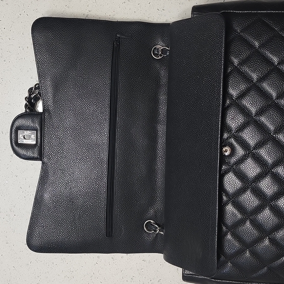 Chanel Caviar Maxi Double Flap Antique Silver HW - Picture 11 of 16